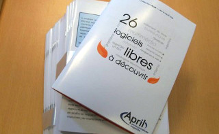 Une pile de catalogues