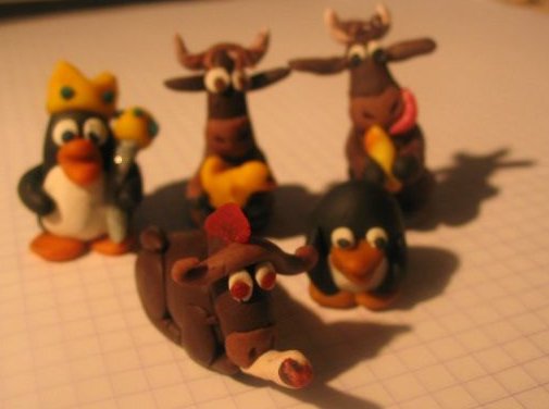 statuettes