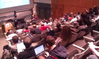 Photo d'un amphi du Libre Planet 2013